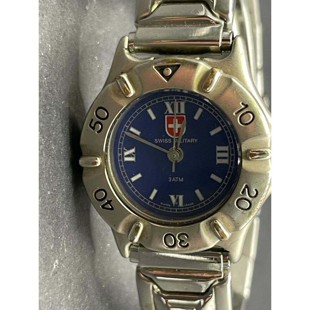 Swiss Military Watch 7136 D 3ATM WR Blue Dial Silver Tone Stainless Steel Sz 6"